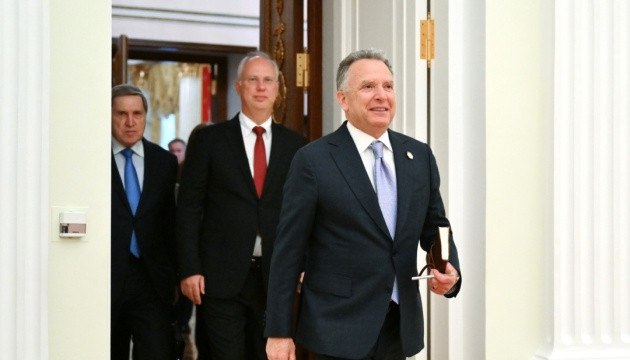 Віткофф радив помічнику Путіна Ушакову, як краще говорити з Трампом про мирну уг...