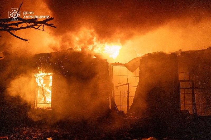 В результаті масованого удару безпілотників по місту Харкову сталися пожежі, є з...