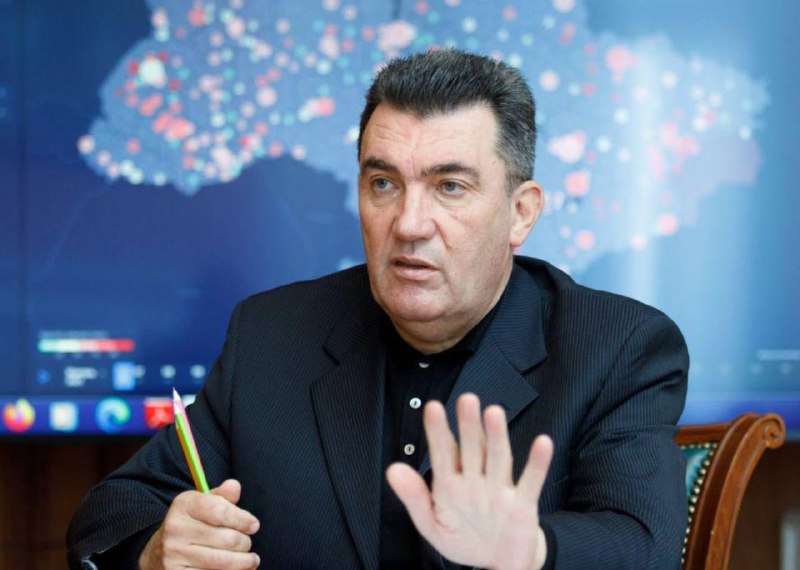 НАБУ може мати підтвердження про «торгівлю санкціями» екс-головою РНБО Даніловим...