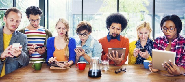 Романи, фентезі чи трилери: як визначити характер та психологічні особливості лю...