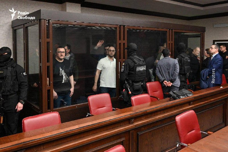 У рф засудили до довічного ув’язнення вісьмох фігурантів справи про вибух на Кри...