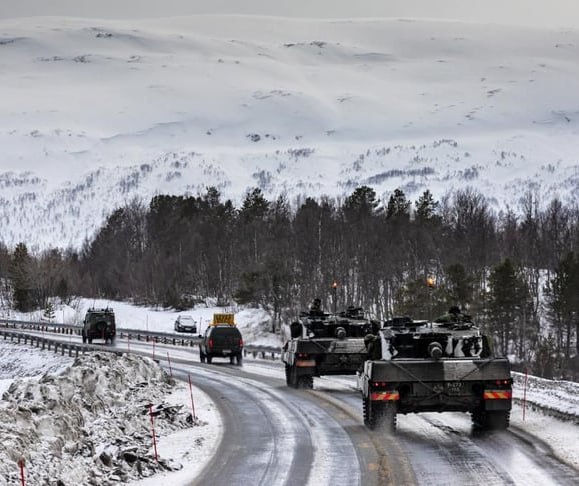 Фінляндія та Британія розпочали масштабні навчання "Північна сокира 2025" біля ...