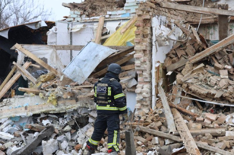 Росіяни атакували Умань ракетою: шість людей постраждали, серед них двоє дітей, ...