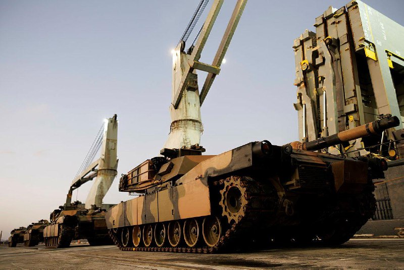 Австралія передала Україні останні 12 танків Abrams з загальної партії у 49 штук...