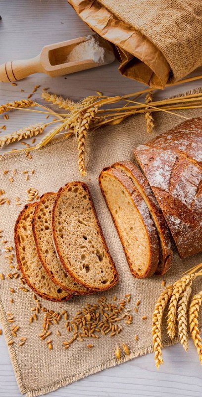 Джерело енергії, здоров`я м'язів і нервової системи: чому корисно їсти житній хл...