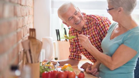 Дієтологи назвали 7 продуктів довголіттяДієтологи «Школи правильного харчування ...