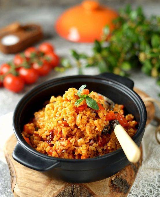 Дієтологи назвали корисну крупу для схуднення Дієтологи «Школи правильного харчу...