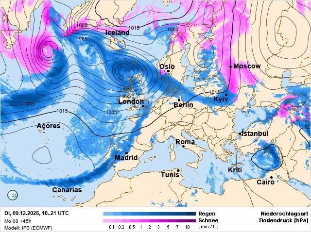 Завтра в Україні місцями очікується мокрий сніг та дощЗа словами синоптикині Нат...