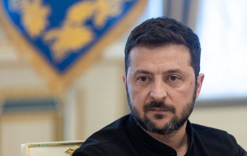 Зеленський на шляху до Берліна поспілкувався з медіа. Головні заяви:  Ще не отр...