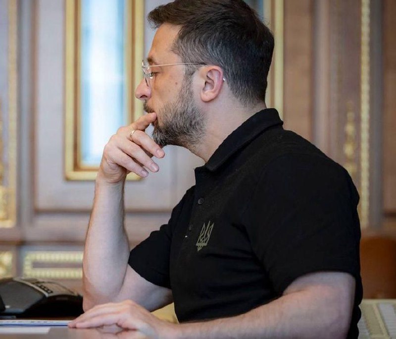 Зеленський особисто завтра відвідає засідання Ради ЄСРаніше писали, що президент...