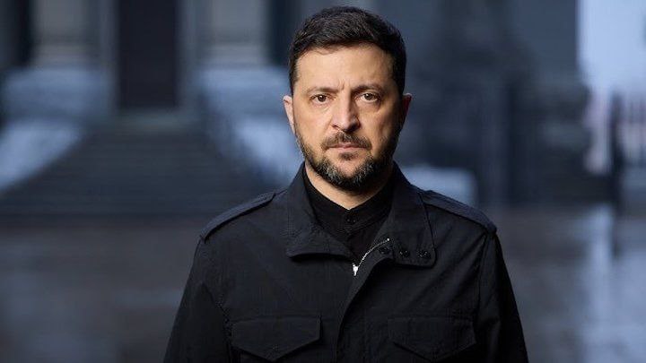 Зеленський ще не бачив нові поправки до мирного плану. Через ризик прослуховуван...