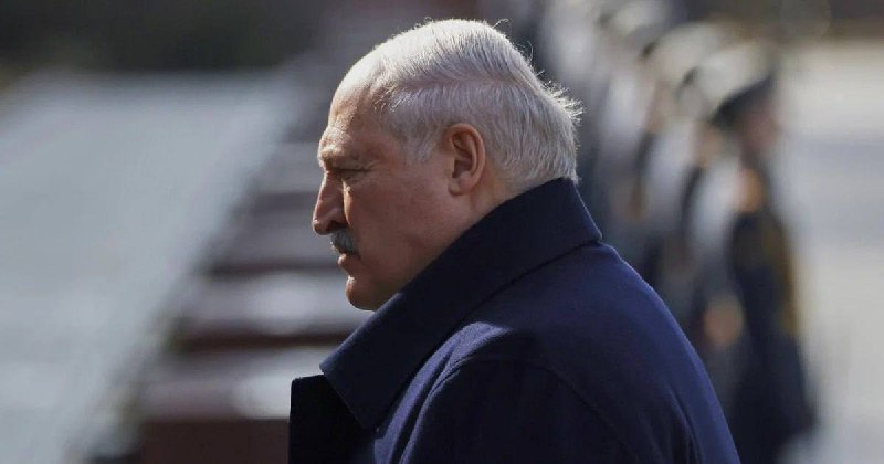 Лукашенко пообіцяв припинити польоти повітряних куль над Литвою, які застосовув...