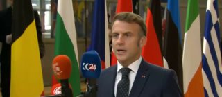 Макрон вийшов із себе на прес-конференції у БрюсселіУ мене мікрофони постійно ру...