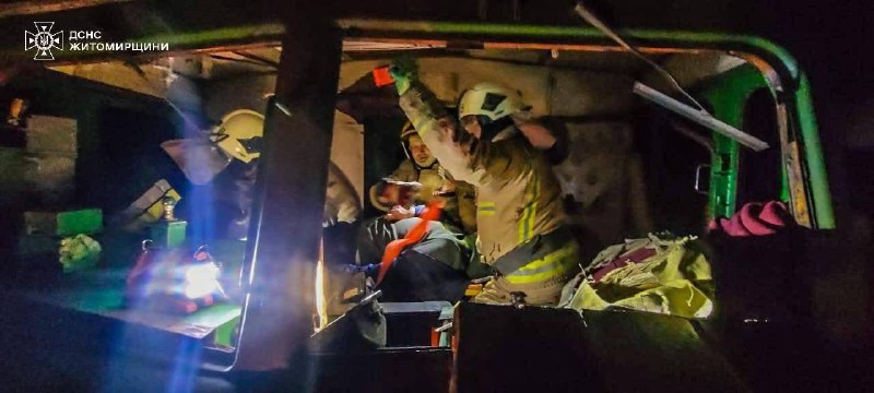 На Житомирщині вантажний потяг зійшов з рейок внаслідок детонації, ймовірно, "Ша...