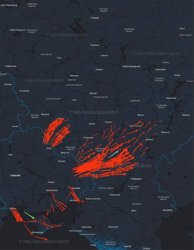 Пишуть, що близько 150 наших БПЛА летить бомбить росію. Приблизні маршрути поль...