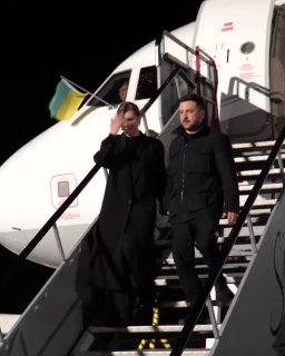 Президент України Володимир Зеленський з дружиною прибули з візитом до Дубліна: ...