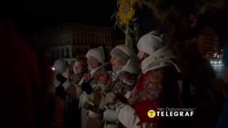 Святий Вечір святкують на Майдані Незалежності...