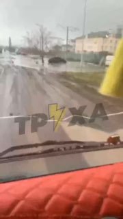 Сотні тонн соняшникової оліії витекли після удару рф по Одещині...