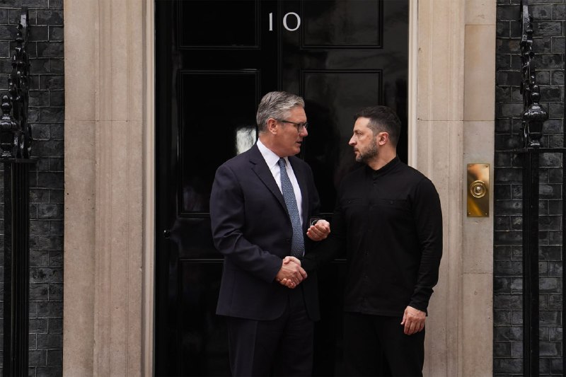 Стармер не приєднався до розмови Зеленського з лідерами ЄС: The Telegraph назвал...