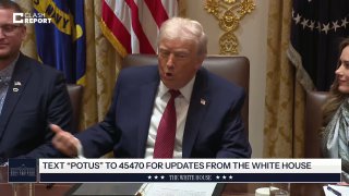 "Ти – найнеприємніша репортерка в усьому цьому залі. Ти нестерпна, ти жахлива", ...