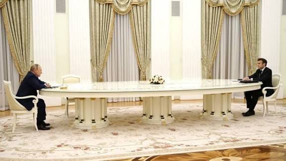 У Кремлі висловили готовність говорити з лідером Франції Пєсков заявив, що дикт...