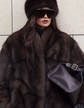 Хутро з прямим ворсом і рожевий колір: Андре Тан назвав найцікавіші тренди-2025-...