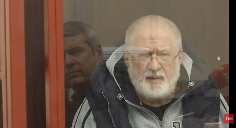 Я не люблю Єрмака більше, ніж ви усі разом. У нас є з ним розходження у світогля...