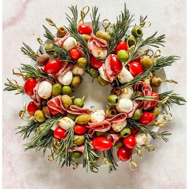 Які закуски приготувати на святковий стілСвятковий стіл має бути не лише смачним...