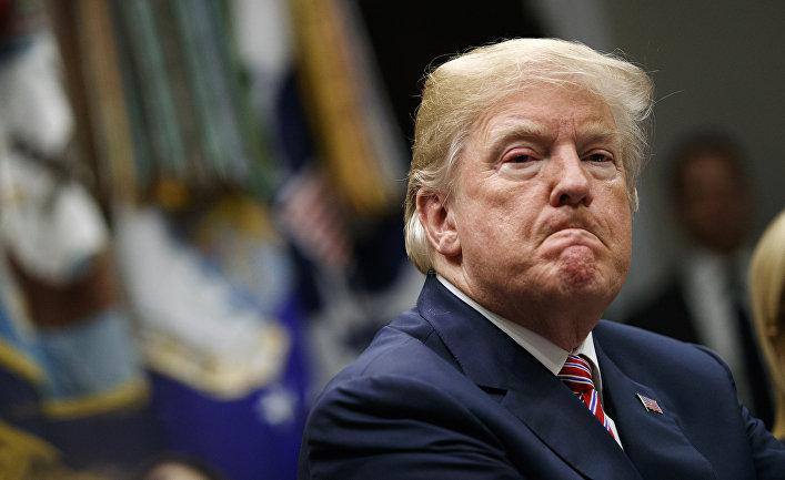 Американці несуть основний тягар тарифів Трампа, - повідомляє Bloomberg з посила...