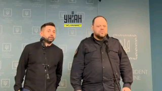 В один день можуть пройти президентські вибори і референдум: один бюлетень — за ...