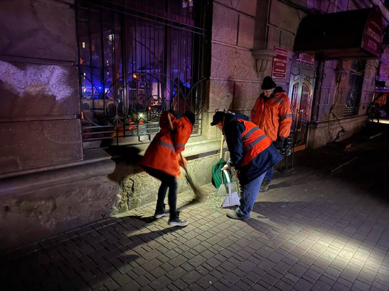 Внаслідок двох хвиль атак в центрі Одеси пошкоджено житлові будинки, лікарню, д...