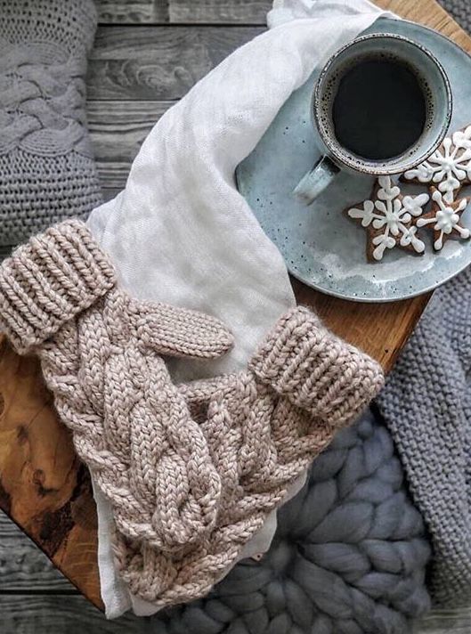 Завтра в столиці найтепліше буде при температурі -12А ще буде хмарно та сніжити...