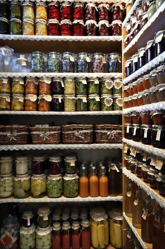 Консервація — їсти чи не їсти Дієтологи «Школи правильного харчування OriNeo» ро...