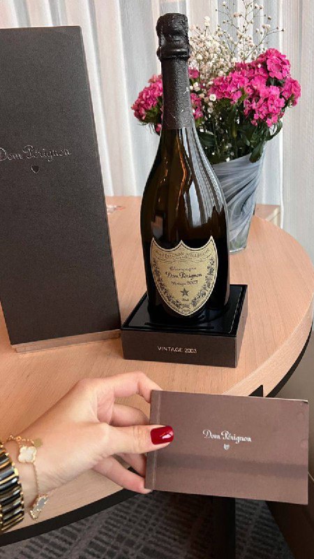 Легендарне шампанське Dom Pérignon - це не продуманий рецепт, а помилка ченцяПьє...