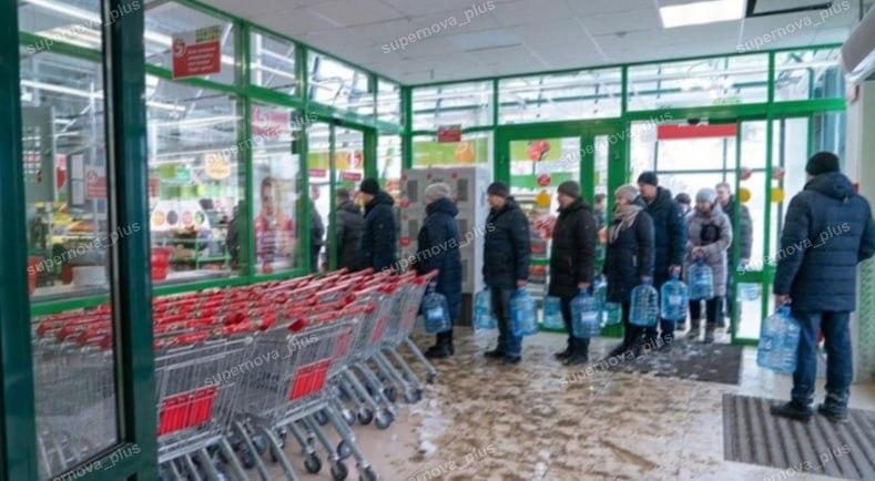 На Бєлгородщині вже 3 добу немає світла: там закрили ТЦ, а підприємства перевели...