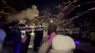 Отакий "Пункт Незламності" нам і потрібен! Попри блекаут і відсутність води киян...