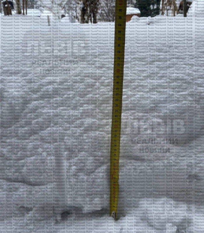 Понад 34 см снігу зафіксували у Львівській області, — місцеві ЗМІ...