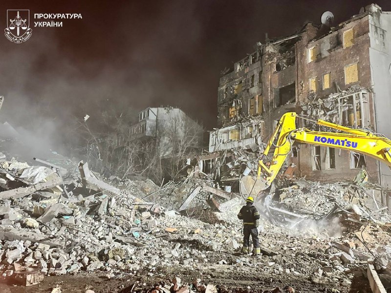 Під завалами знайшли тіло загиблого хлопчика, - Синєгубов  "Попередньо, під зав...