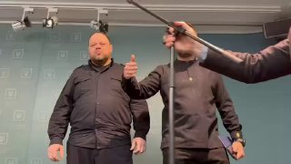 Рішення щодо мирної угоди має ухвалювати нація, - голова фракції "Слуга народу" ...