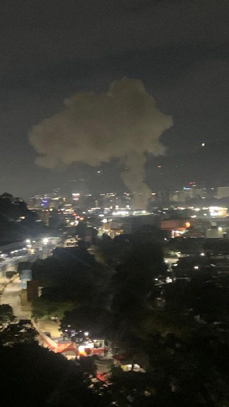 США розпочали війну проти Венесуели — у Каракасі лунають потужні вибухи  У Карак...