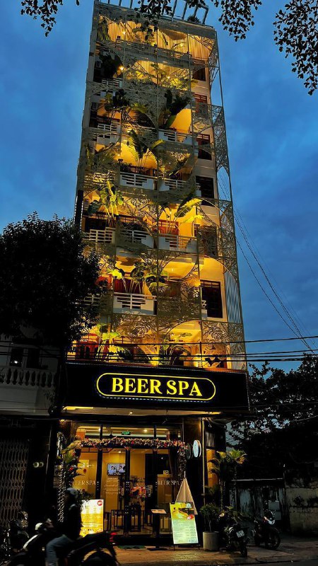 Спа для пивозаврів знайшли у В'єтнамі - цілих 8 поверхів, присвячених пивуУсеред...