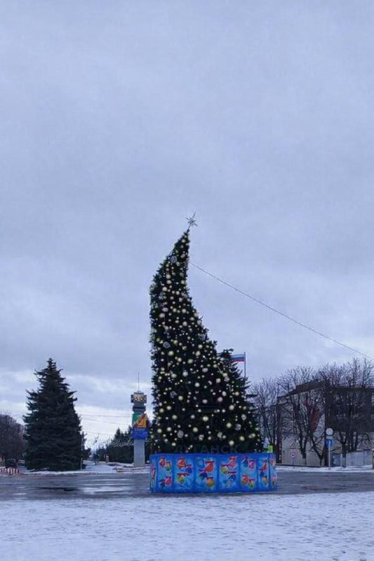 Тим часом на окупованій Луганщині, як і в Москві, Бєлгороді та Курську, цьогор...