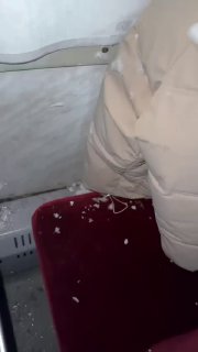 У поїздах «УЗ» — справжній крижаний апокаліпсис: мороз пробирається крізь шви ва...