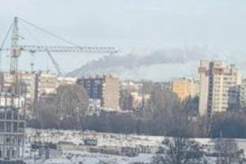 У російському Курську після прильоту бумеранга БпЛА горить ТЕЦРосЗМІ ниють, що ...